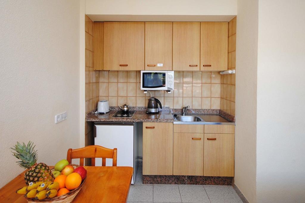 Casa Luis Apartments Santa Eulária des Riu Quarto foto
