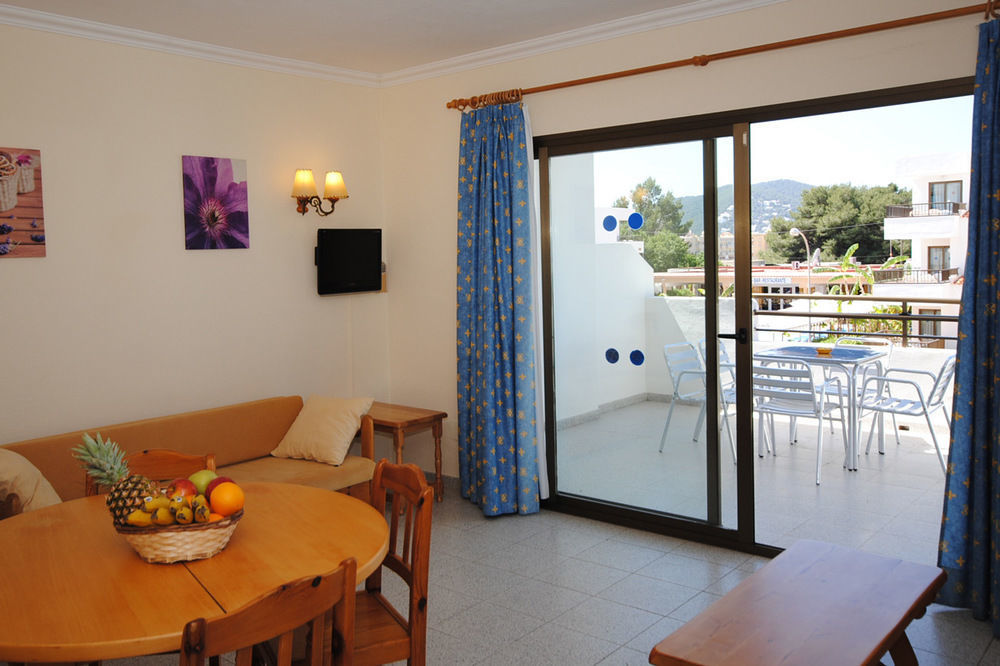 Casa Luis Apartments Santa Eulária des Riu Exterior foto